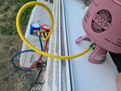 Прохлада по требованию: Всё о заправке кондиционеров